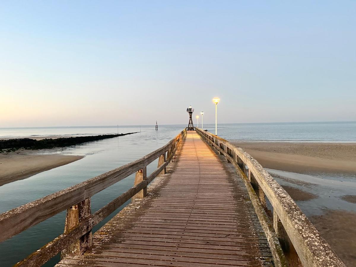 La Plage - Appartement Vue Mer Courseulles-sur-Mer Exterior foto